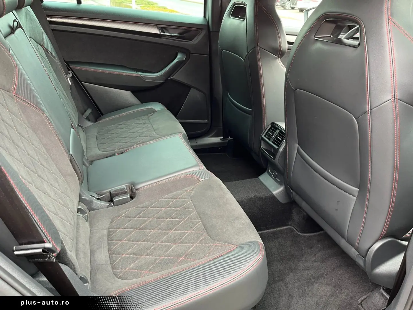 SKODA Kodiaq FL RS 4x4 2.0 TSI 180 kW 1. Hand