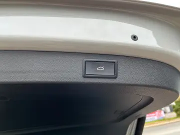 SKODA Kodiaq FL RS 4x4 2.0 TSI 180 kW 1. Hand