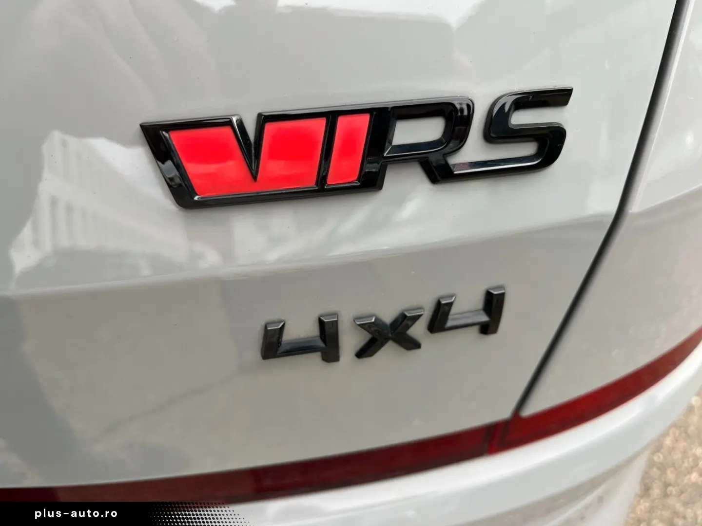 SKODA Kodiaq FL RS 4x4 2.0 TSI 180 kW 1. Hand