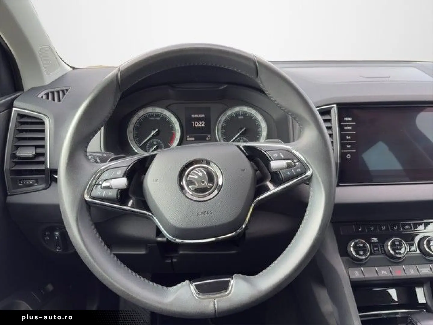 SKODA Karoq Style 4x4 2.0 TDI 110 kW  Navi