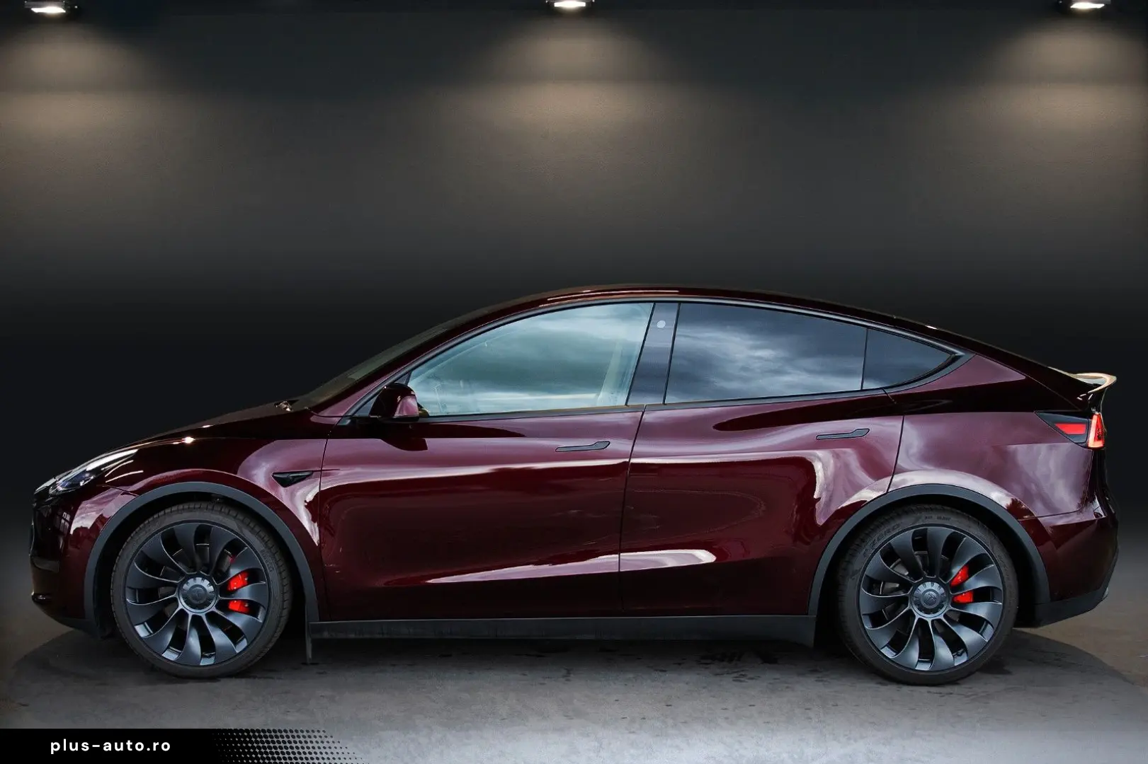 TESLA Model Y Performance AWD MY2023 AHK Unfallfrei