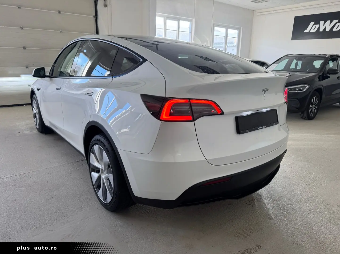 TESLA Model Y Long Range Dual Motor AWD