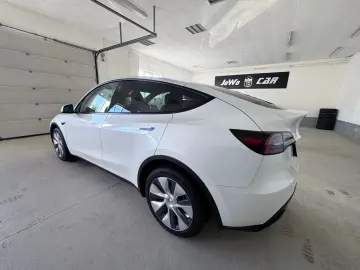 TESLA Model Y Long Range Dual Motor AWD