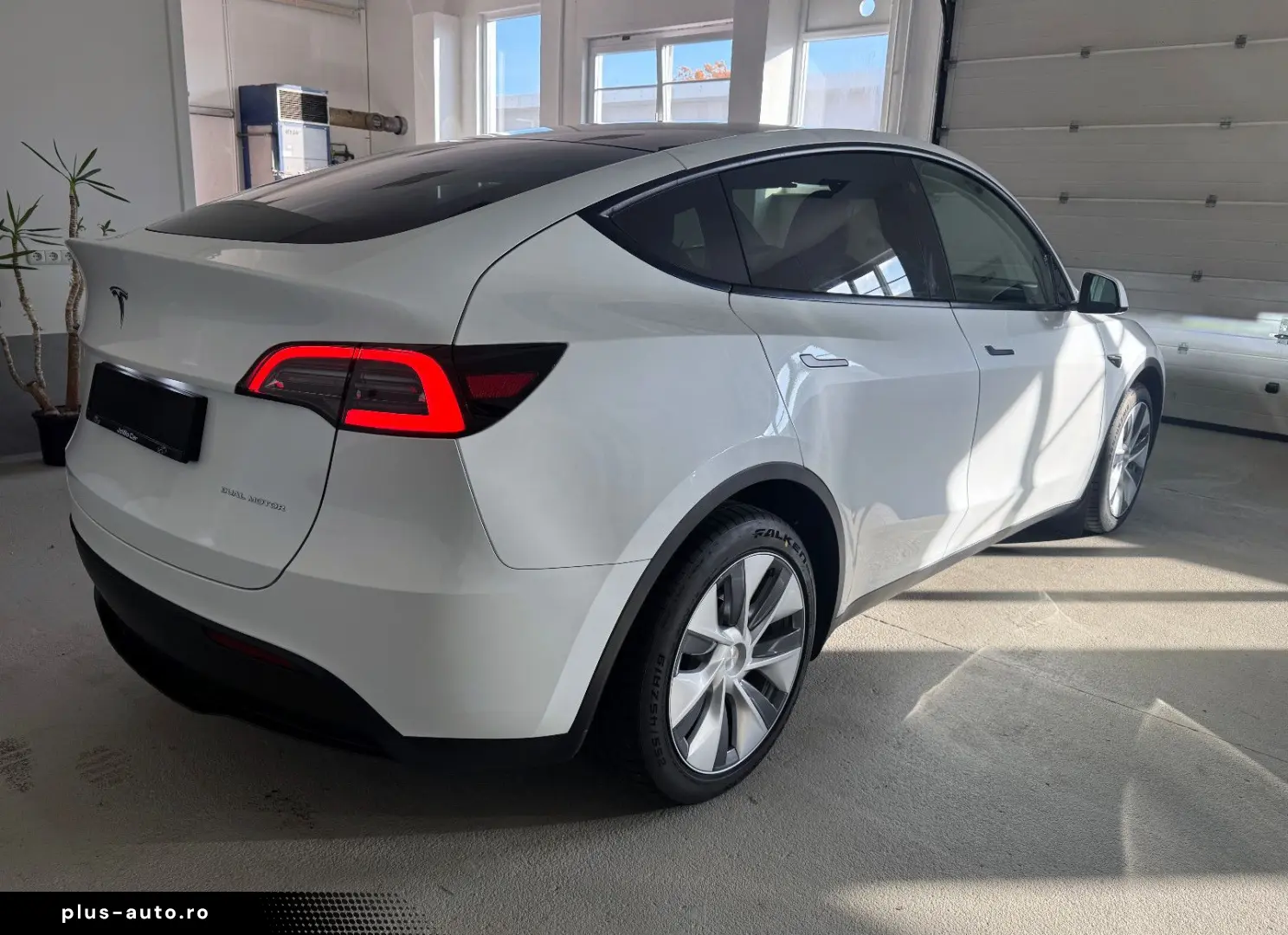 TESLA Model Y Long Range Dual Motor AWD