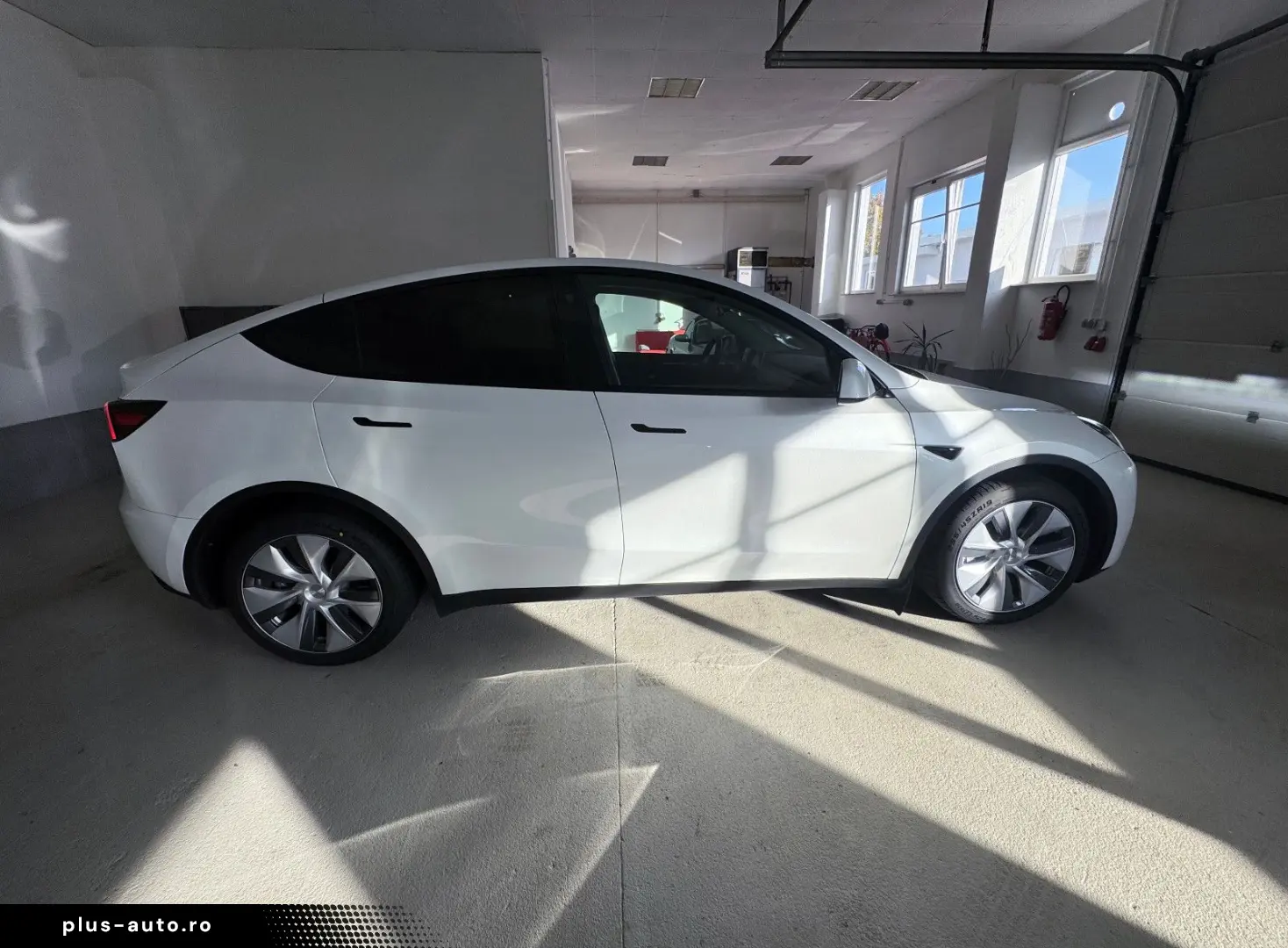 TESLA Model Y Long Range Dual Motor AWD