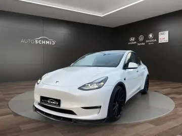 TESLA Model Y Long Range AWD NAVI ACC PANO 21