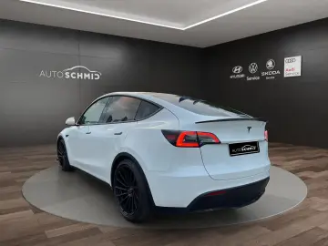 TESLA Model Y Long Range AWD NAVI ACC PANO 21