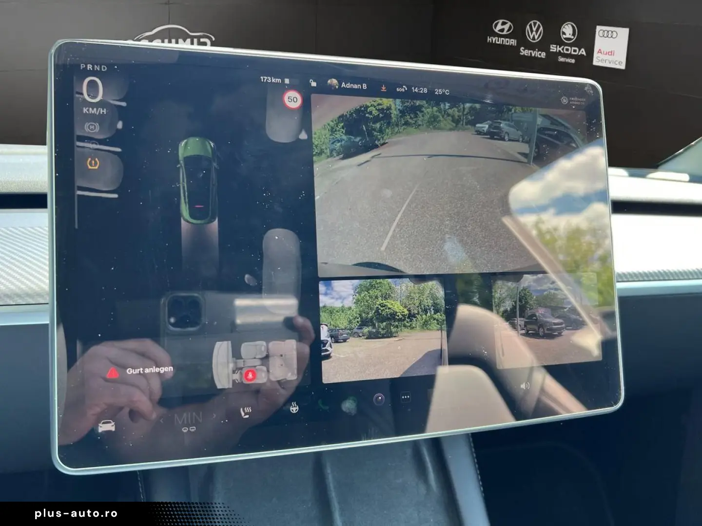 TESLA Model Y Long Range AWD NAVI ACC PANO 21