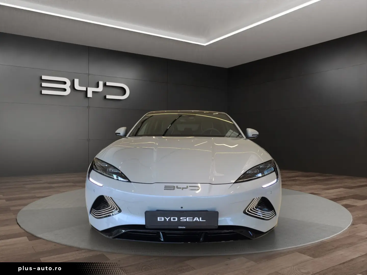 BYD Seal Excellence AWD Pano Soundsystem Wärmepumpe