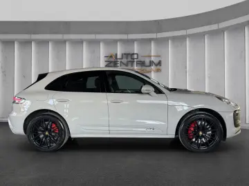 PORSCHE Macan GTS Chrono Sport Design PDLS  STHZG KREIDE