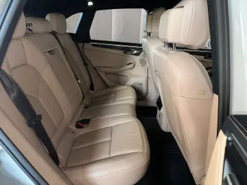 PORSCHE Macan GTS Chrono Sport Design PDLS  STHZG KREIDE