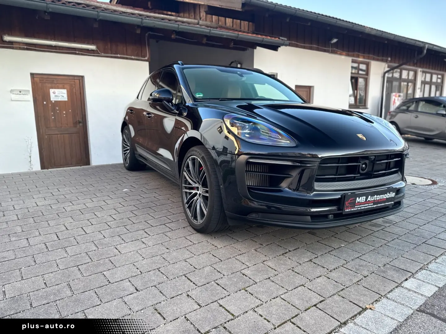 PORSCHE MacanS Approved Chrono Luft AHK ACC Pano AGA