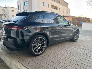 PORSCHE MacanS Approved Chrono Luft AHK ACC Pano AGA