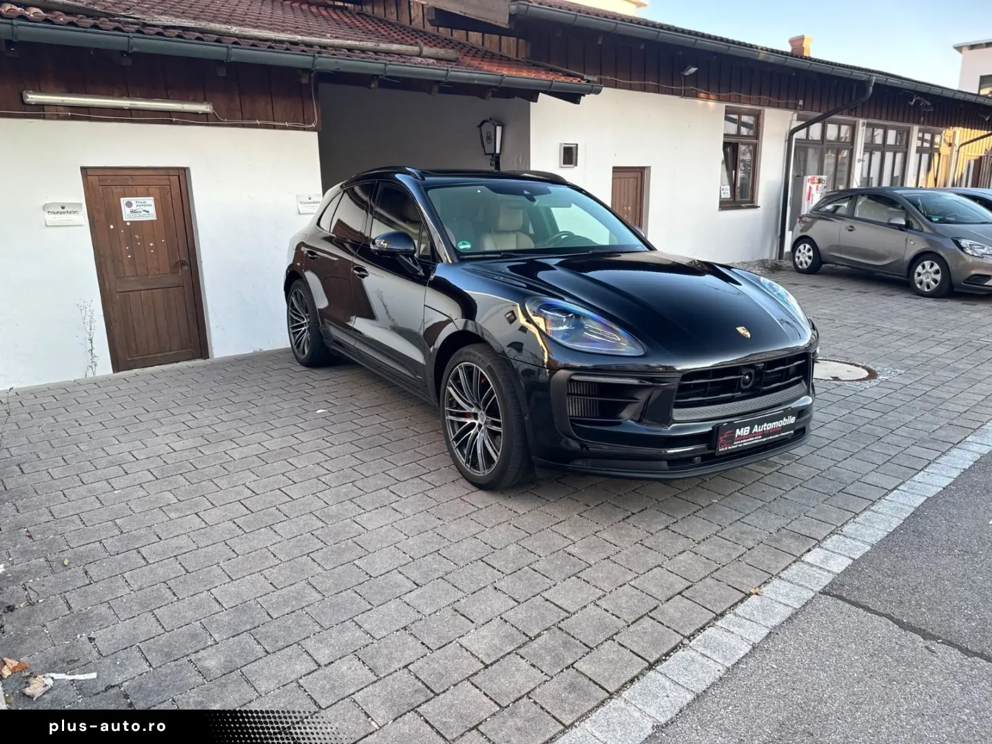 PORSCHE MacanS Approved Chrono Luft AHK ACC Pano AGA