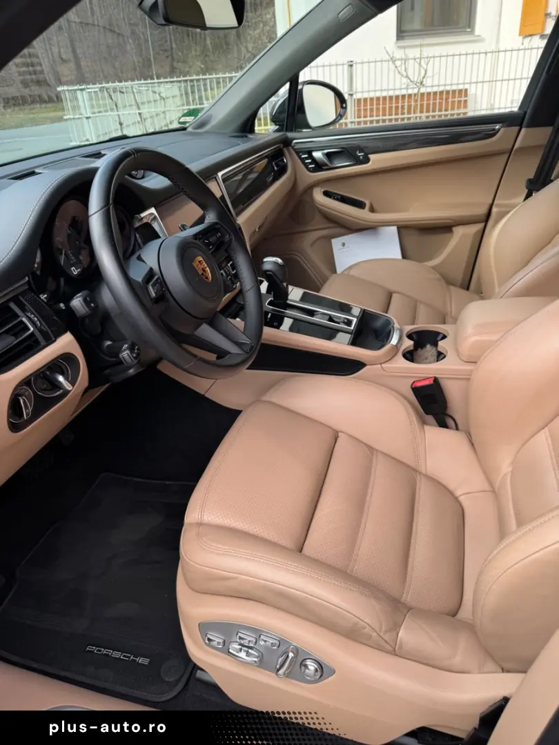 PORSCHE MacanS Approved Chrono Luft AHK ACC Pano AGA