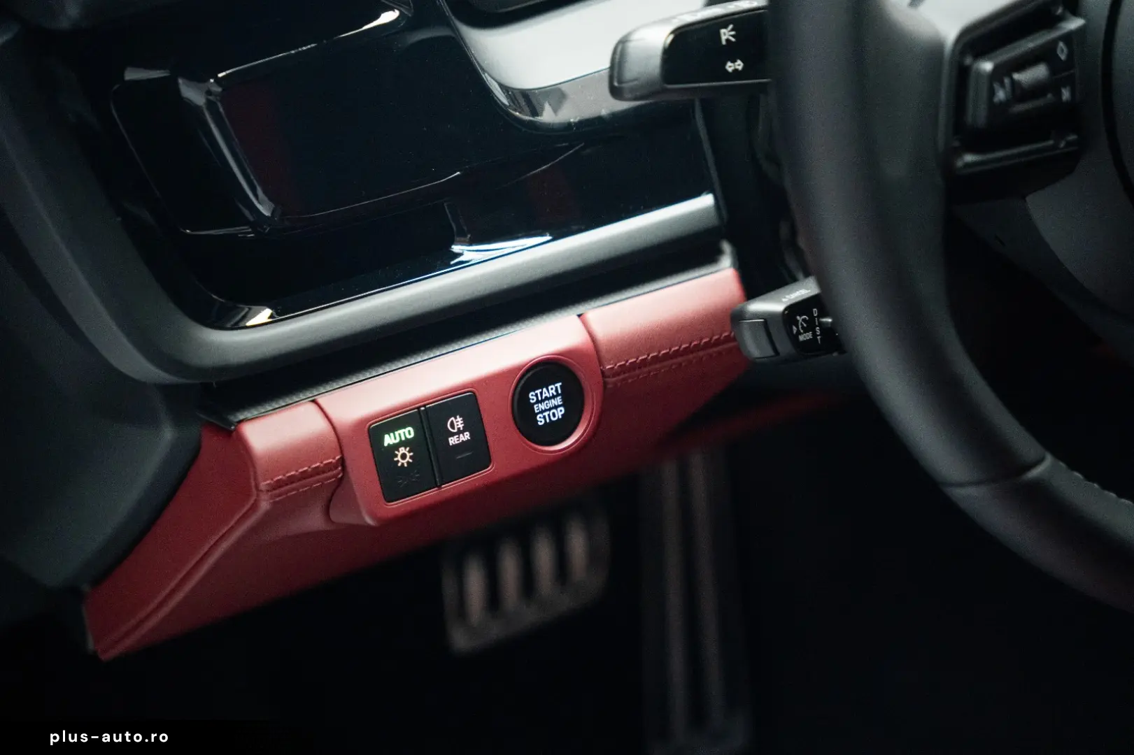 PORSCHE Panamera GTS Full