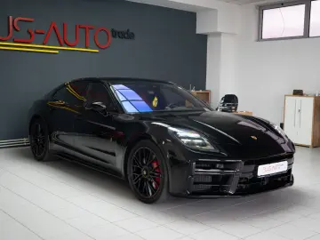 PORSCHE Panamera GTS Full