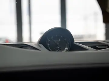 PORSCHE Panamera GTS Full