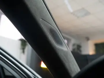 PORSCHE Panamera GTS Full