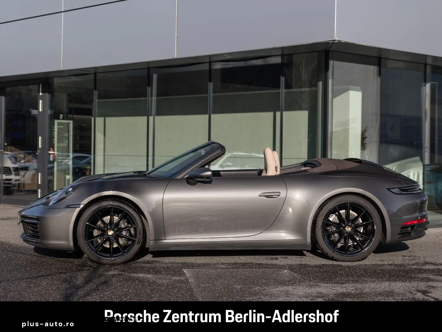 PORSCHE 992 911 Carrera 4 Cabrio InnoDrive Surround-View