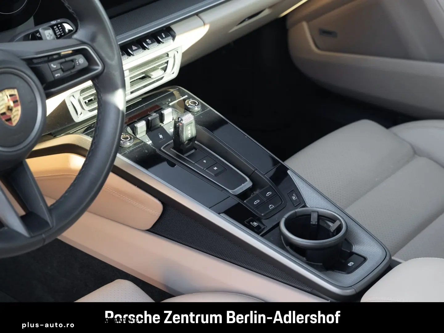 PORSCHE 992 911 Carrera 4 Cabrio InnoDrive Surround-View