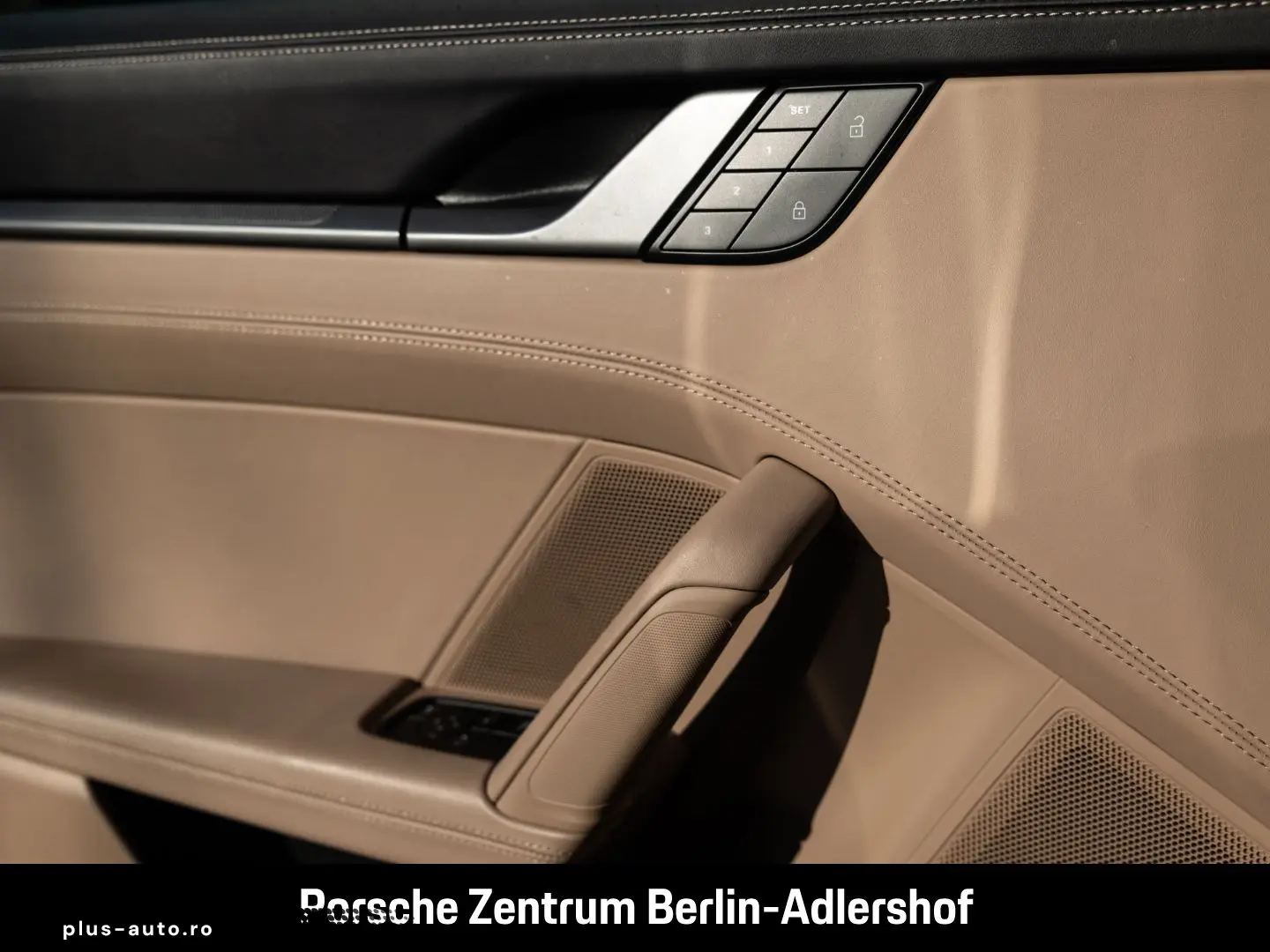 PORSCHE 992 911 Carrera 4 Cabrio InnoDrive Surround-View