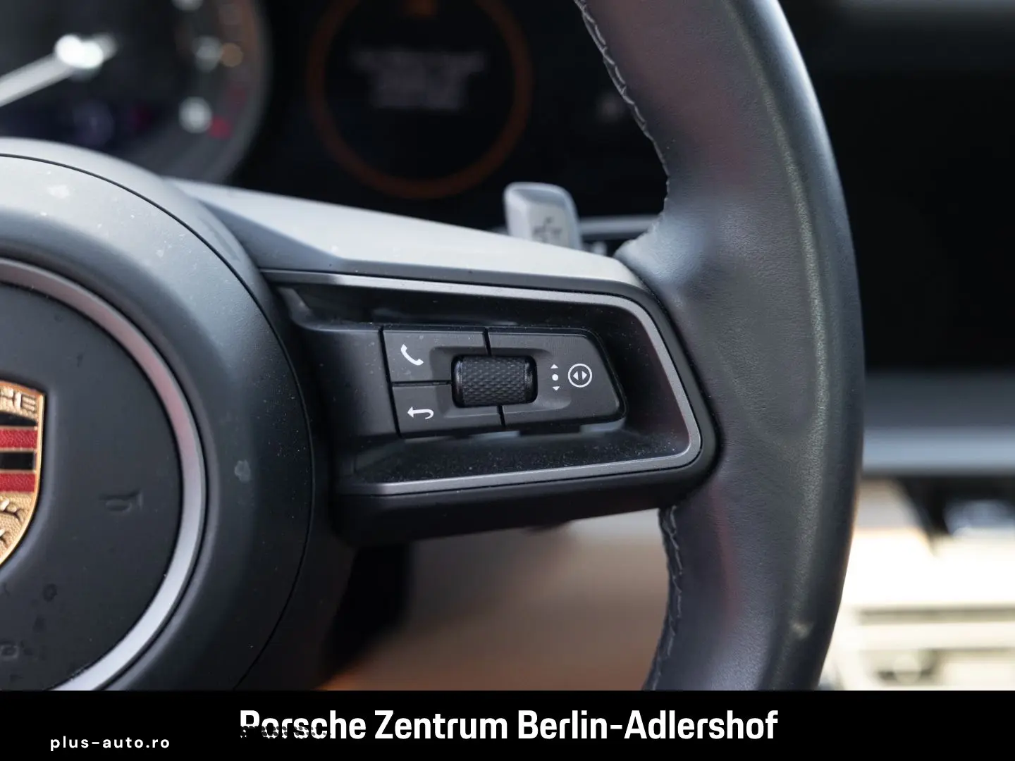 PORSCHE 992 911 Carrera 4 Cabrio InnoDrive Surround-View