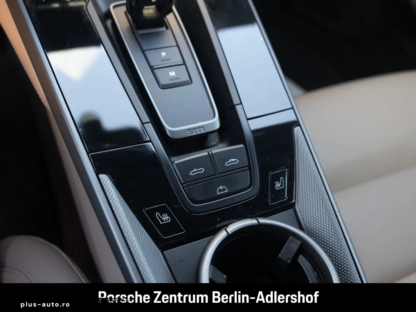 PORSCHE 992 911 Carrera 4 Cabrio InnoDrive Surround-View