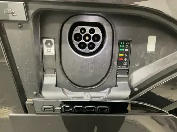 AUDI Q8 e-tron ADVANCED 55 QUATTRO ACC.AHK.KAMERA.NAV