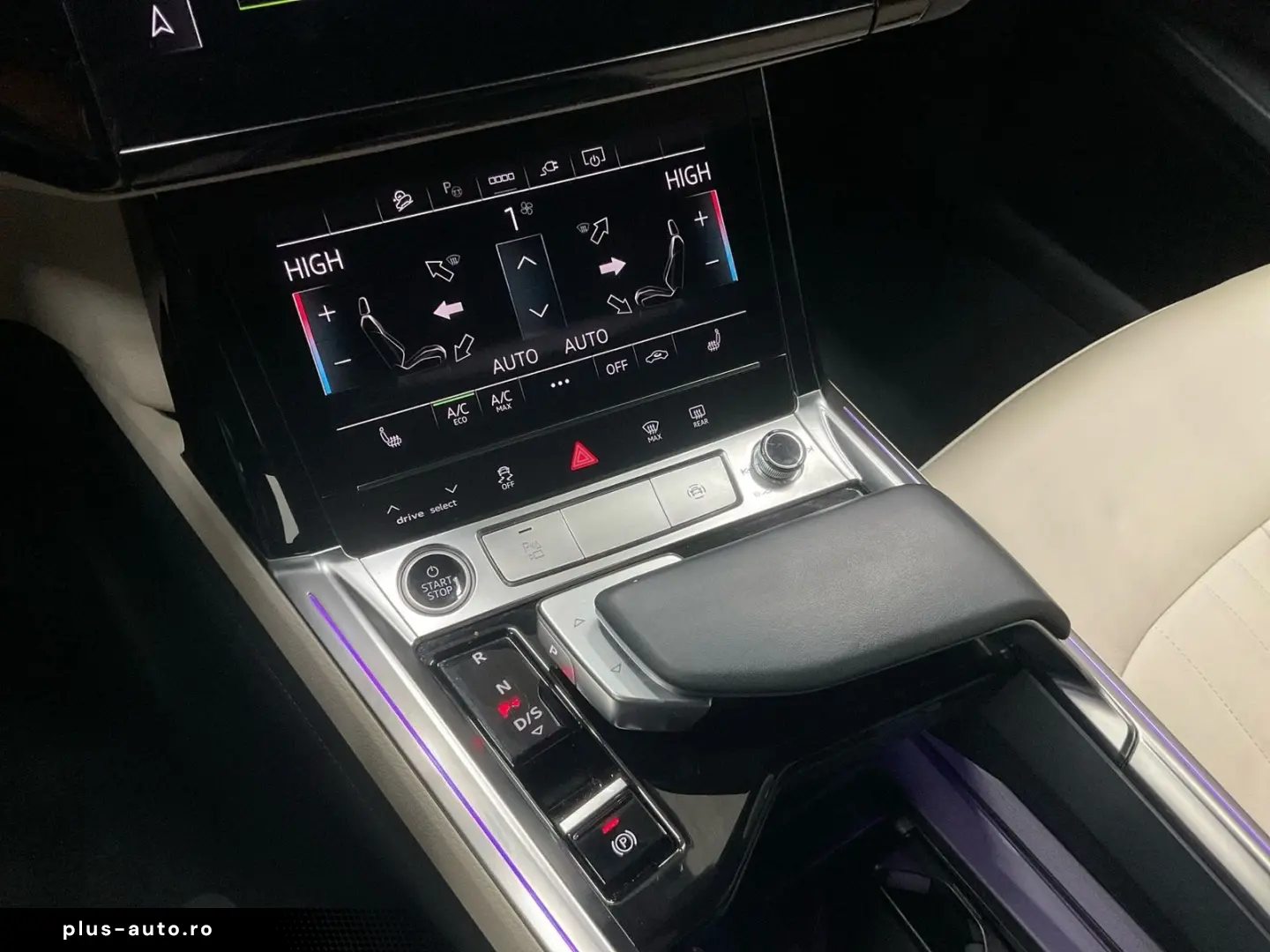 AUDI Q8 e-tron ADVANCED 55 QUATTRO ACC.AHK.KAMERA.NAV