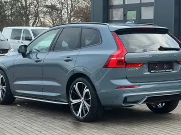 VOLVO XC60 B5 D Ultimate Dark AWD 360  AHK HUD LUFT