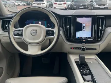 VOLVO XC60 B5 D Ultimate Dark AWD 360  AHK HUD LUFT