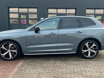 VOLVO XC60 B5 D Ultimate Dark AWD 360  AHK HUD LUFT