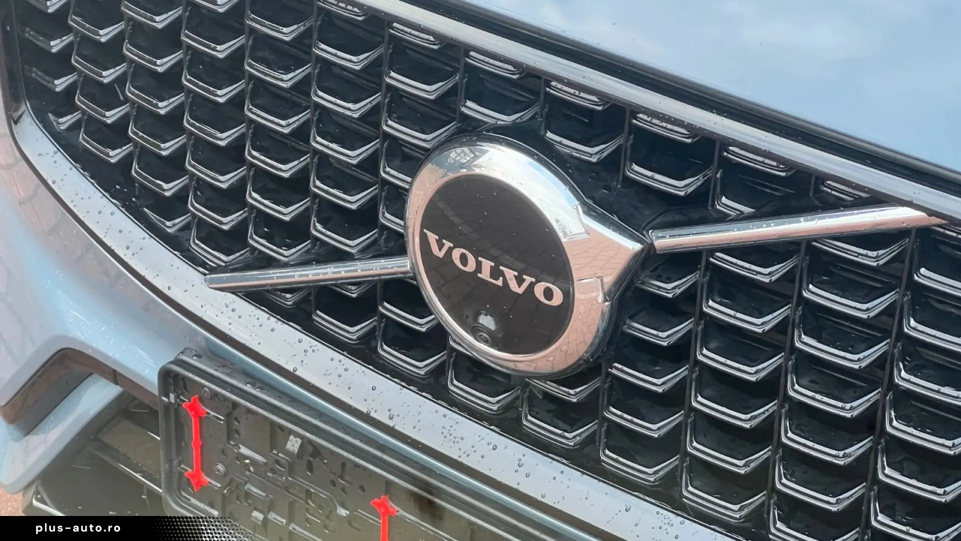 VOLVO XC60 B5 D Ultimate Dark AWD 360  AHK HUD LUFT