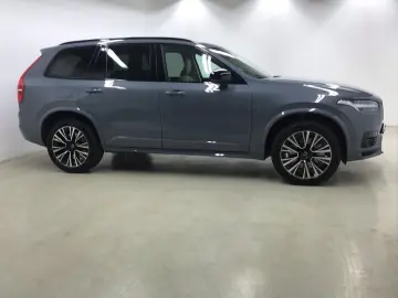VOLVO XC90 T8 Recharge AWD Ultimate Dark 20  AHK 360