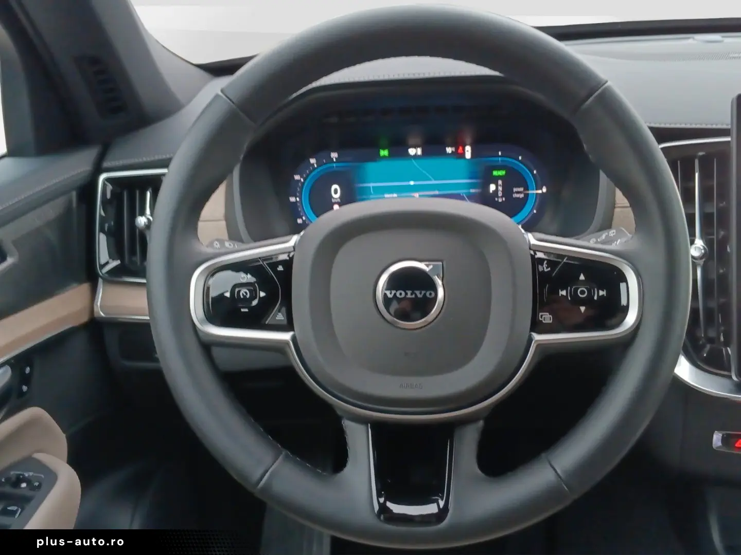 VOLVO XC90 T8 AWD Plus Facelift HUD Pano S.Belüftung