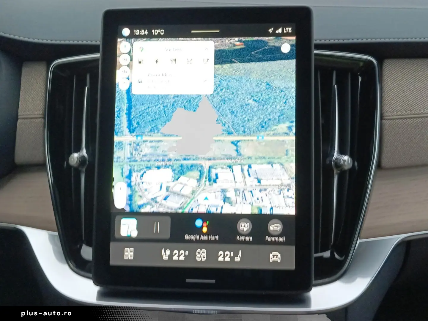 VOLVO XC90 T8 AWD Plus Facelift HUD Pano S.Belüftung