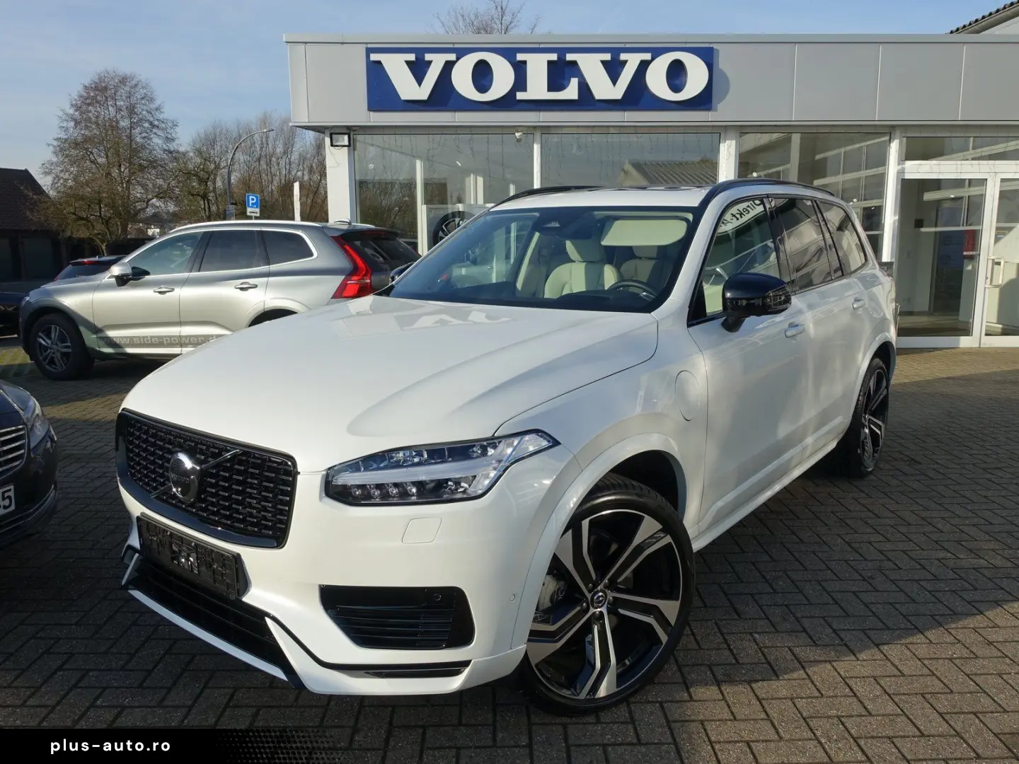 VOLVO XC90 Ultra Dark T8 AWD Plug-in 360 Cam AHK Massa