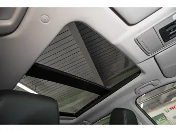 HONDA CR-V 2.0 ELEGANCE AWD ALLWETTER  NAVI  LHZ  SHZ