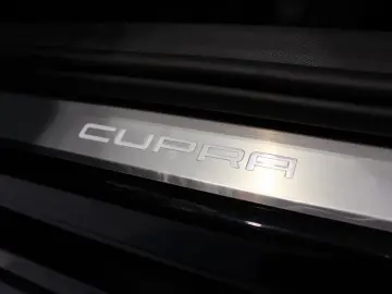 CUPRA Formentor VZ 2.0 TSI DSG 4Drive 4JGAR AHK PANO e