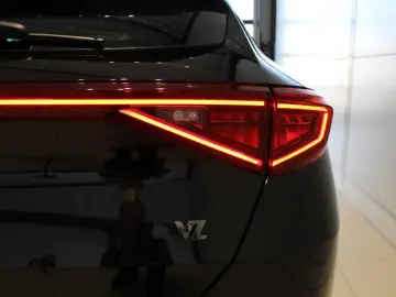 CUPRA Formentor VZ 2.0 TSI DSG 4Drive 4JGAR AHK PANO e