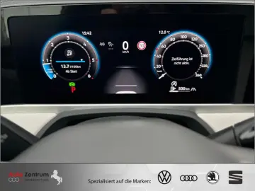 VW Passat Variant 2.0 TDI 4Mot. VOLL !! 4000 Km !!