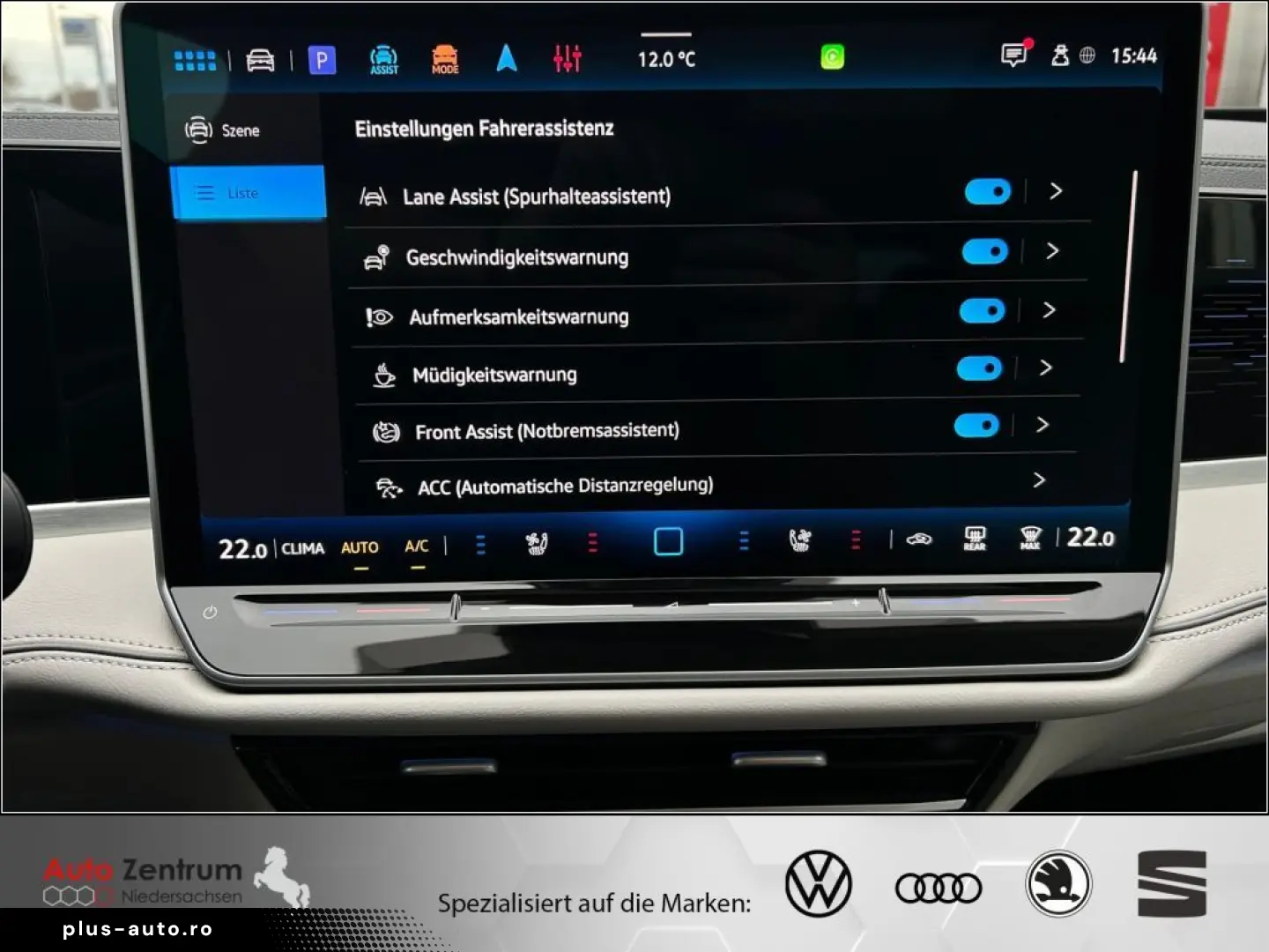 VW Passat Variant 2.0 TDI 4Mot. VOLL !! 4000 Km !!