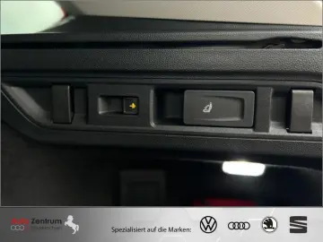 VW Passat Variant 2.0 TDI 4Mot. VOLL !! 4000 Km !!