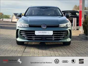 VW Passat 2.0 TDI Elegance 4M AHK PANO StandHz VOLL
