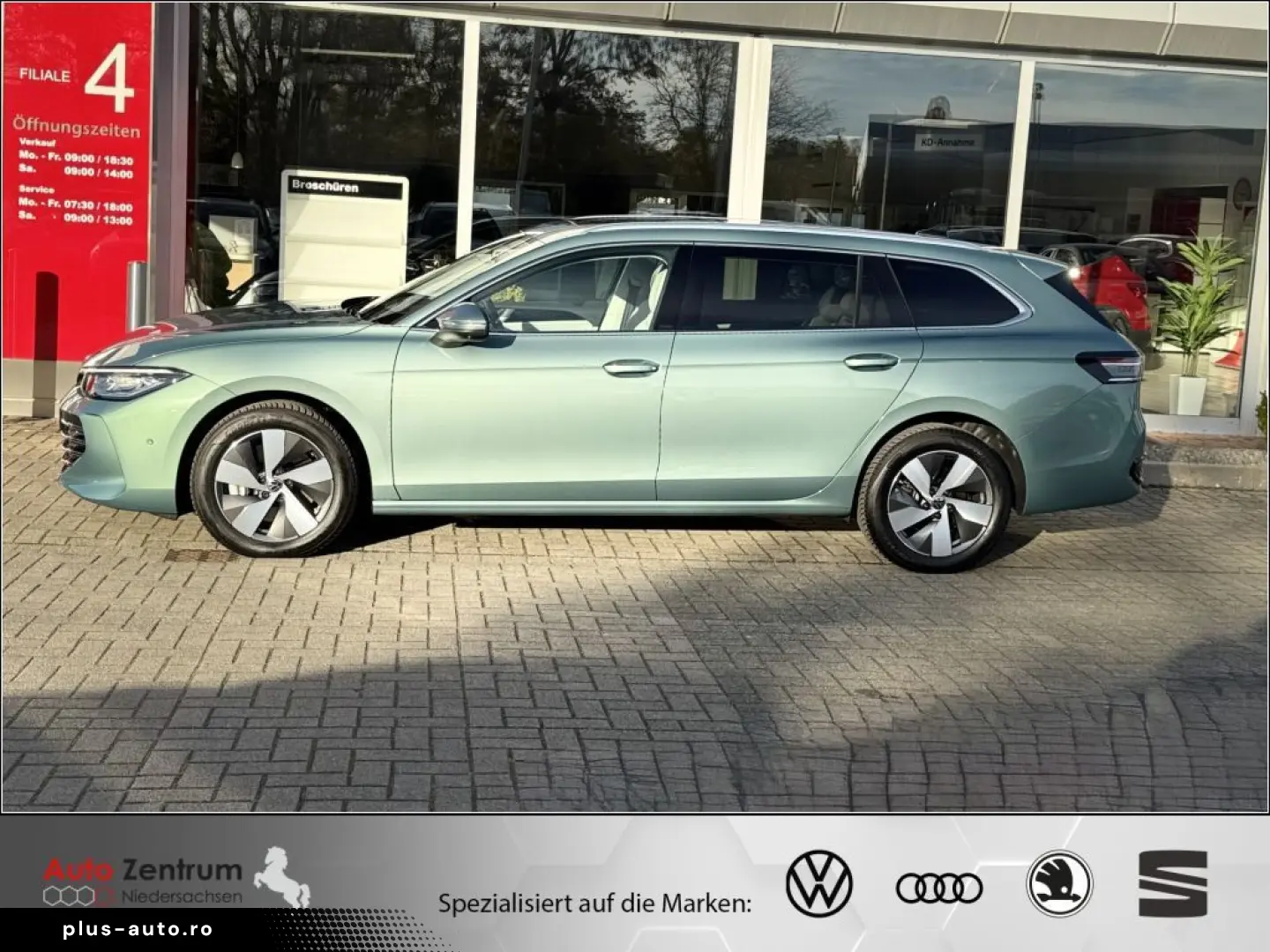 VW Passat 2.0 TDI Elegance 4M AHK PANO StandHz VOLL