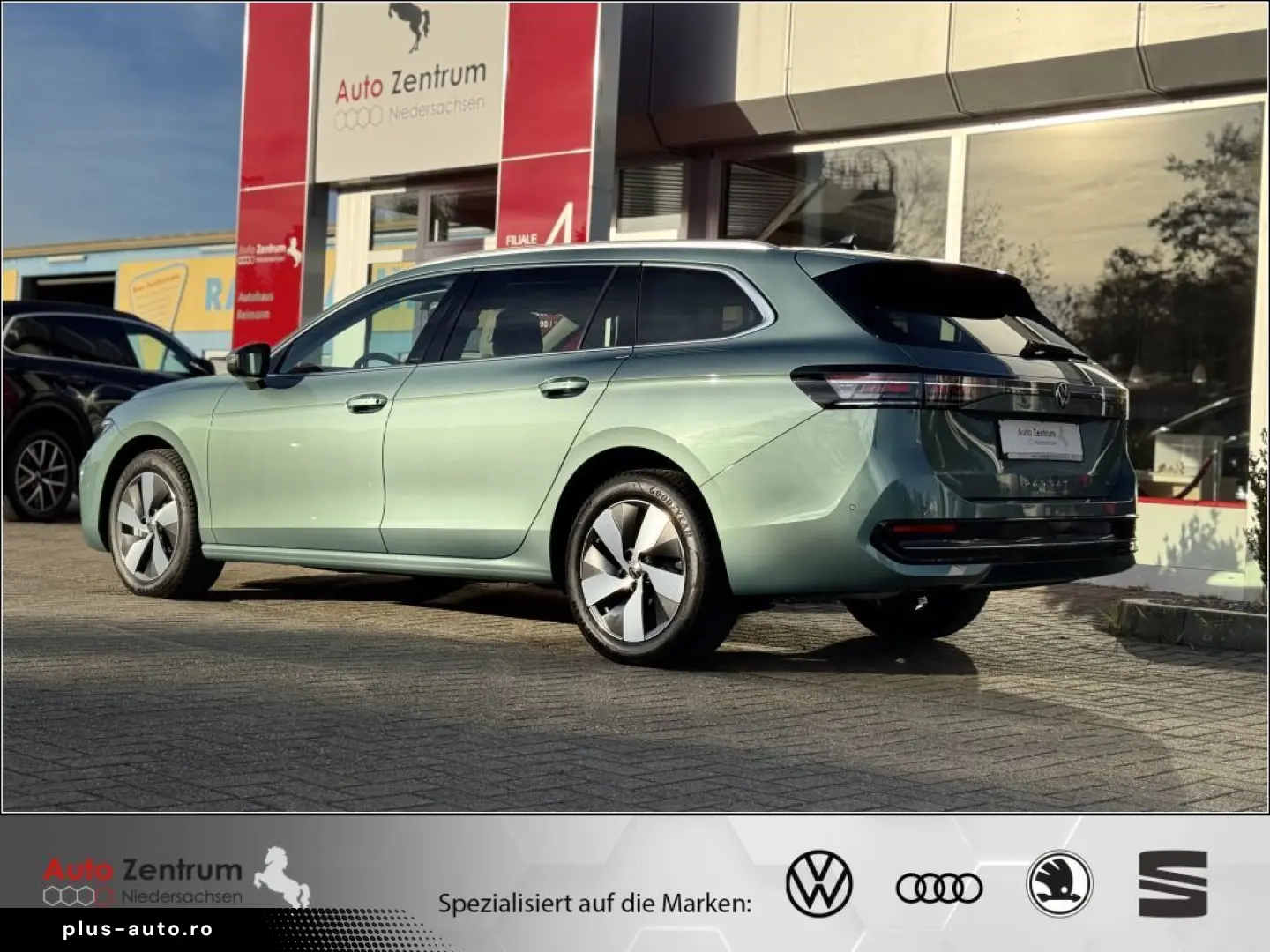 VW Passat 2.0 TDI Elegance 4M AHK PANO StandHz VOLL