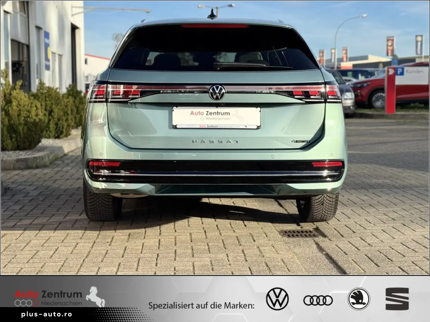 VW Passat 2.0 TDI Elegance 4M AHK PANO StandHz VOLL