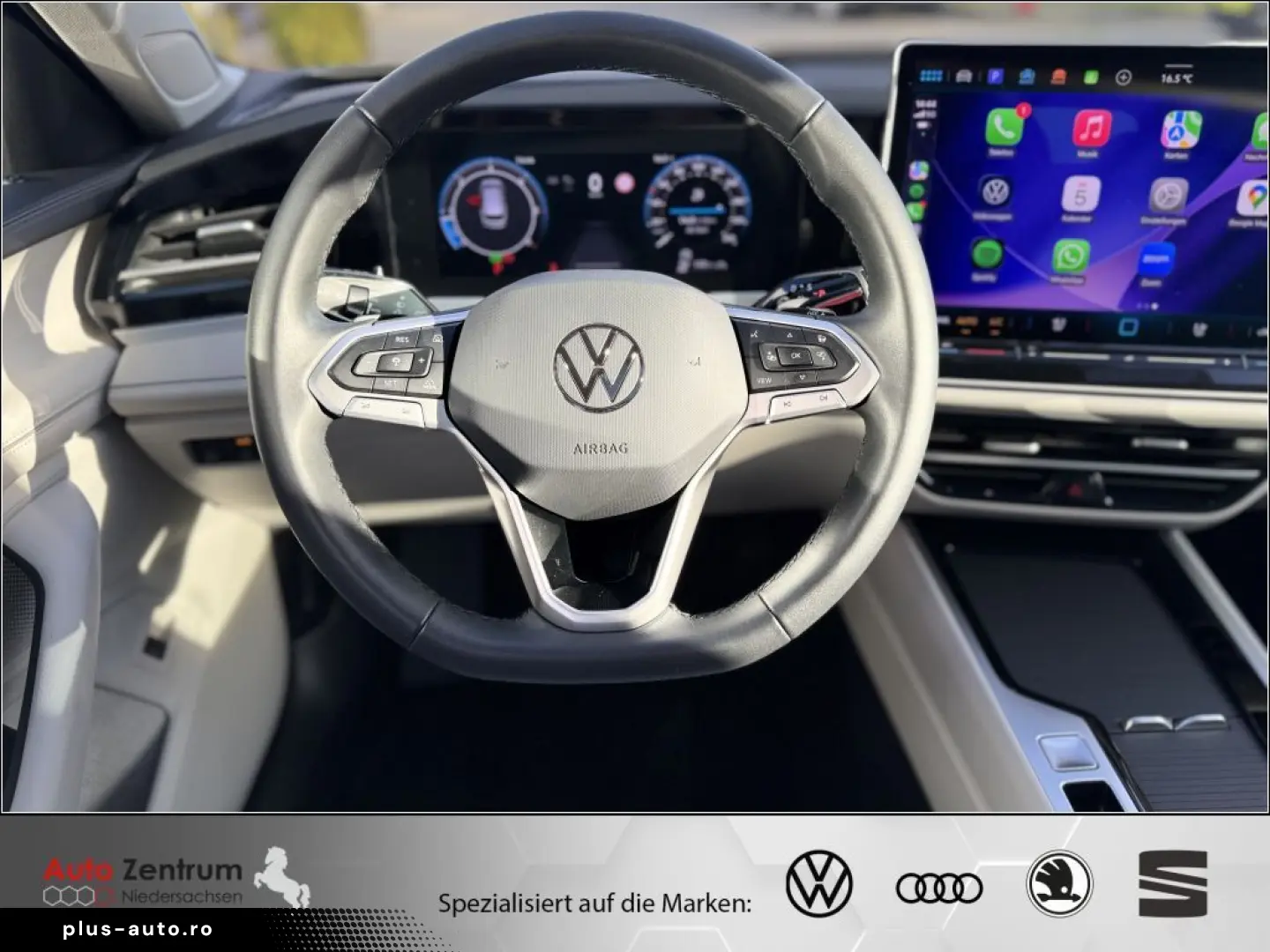 VW Passat 2.0 TDI Elegance 4M AHK PANO StandHz VOLL