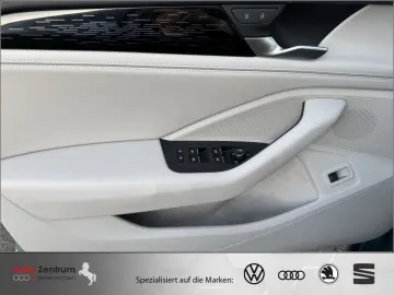 VW Passat 2.0 TDI Elegance 4M AHK PANO StandHz VOLL